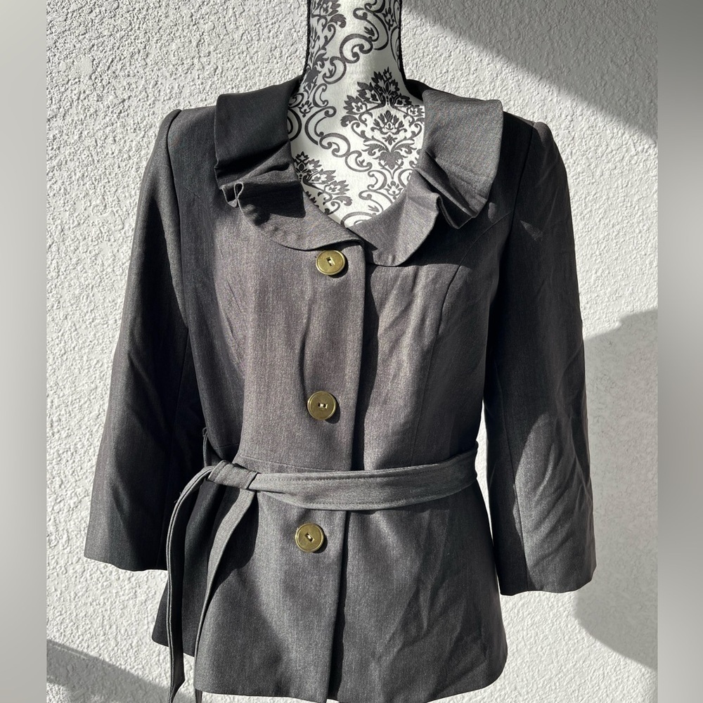 Grey Ruffle Blazer Jacket SZ 8 - Picture 6 of 10